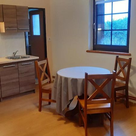 Budha Apartma Jirikov  Экстерьер фото