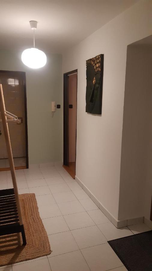 Budha Apartma Jirikov  Экстерьер фото