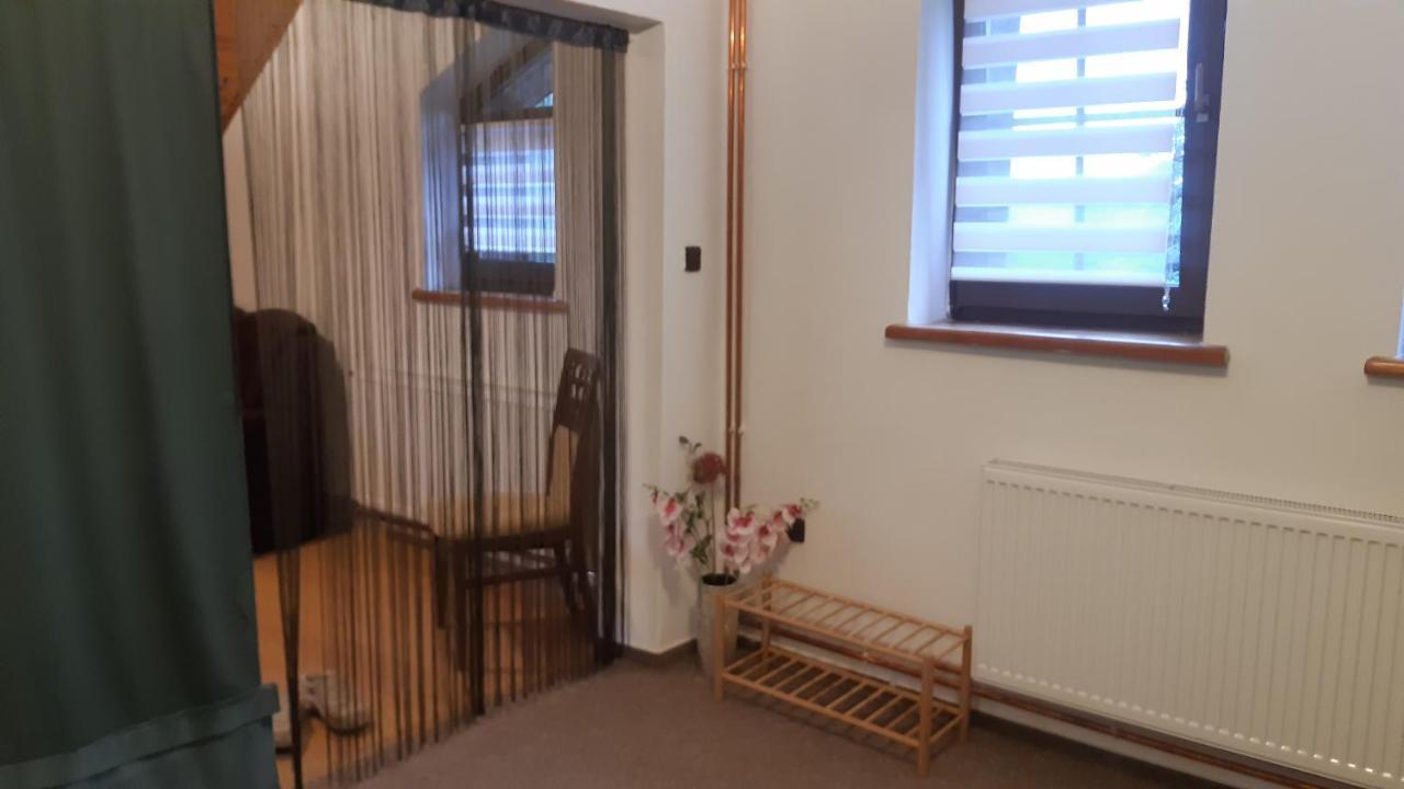 Budha Apartma Jirikov  Экстерьер фото